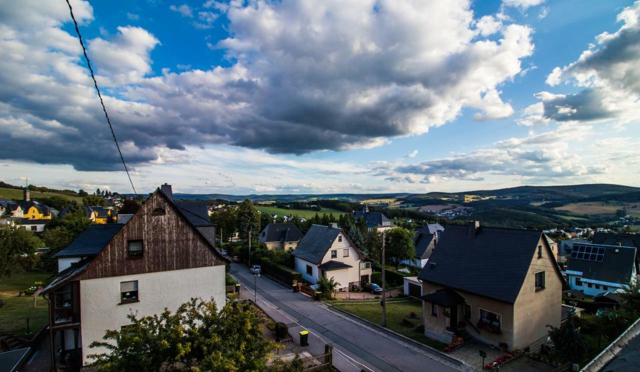 Am Balkon Des Erzgebirges Appartement Bernsbach Buitenkant foto